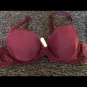 Purple lace Victoria Secret bra 34A